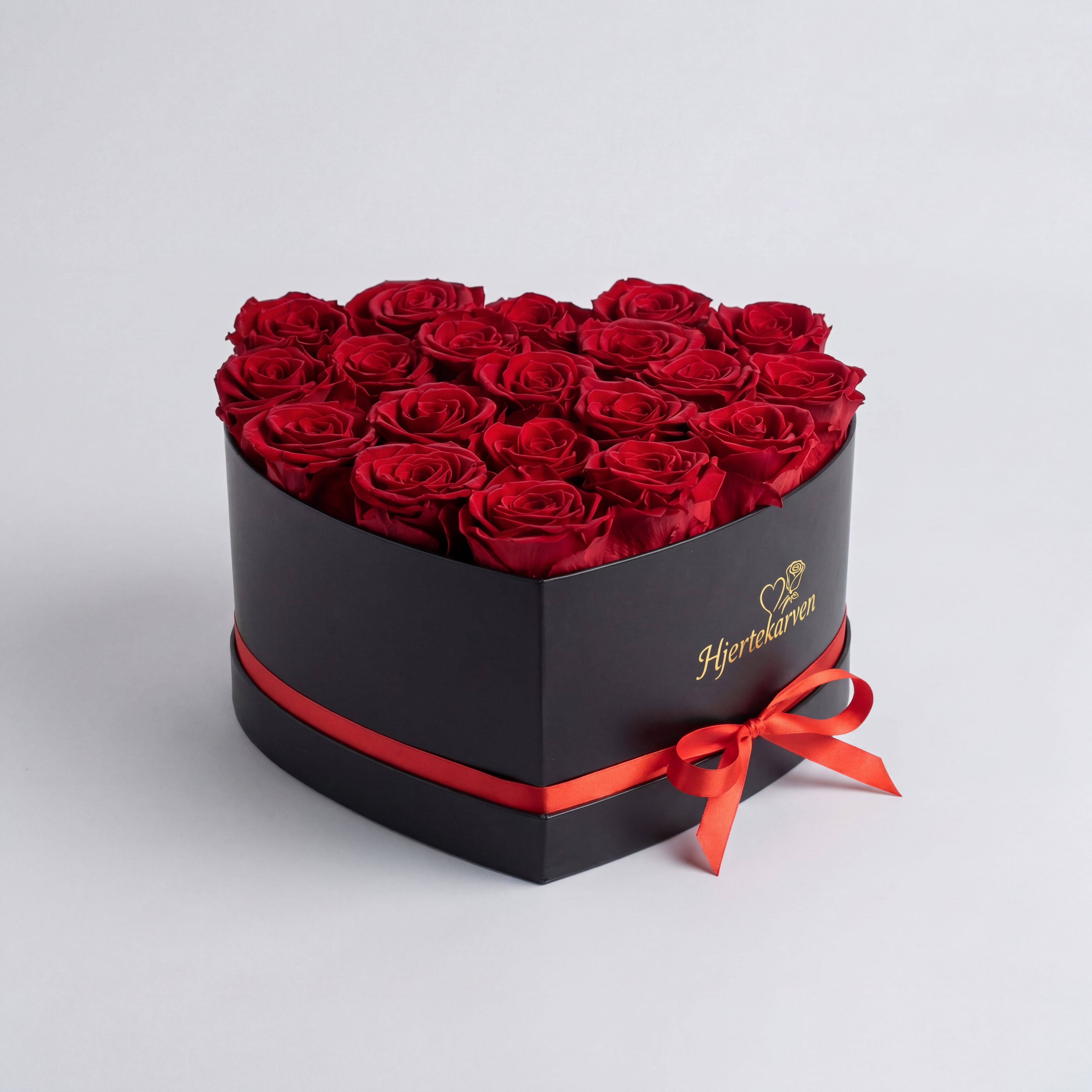 Hjerteboks med 20 røde roser