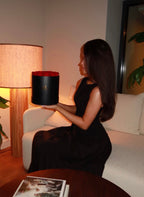 Rundboks med 17 røde roser